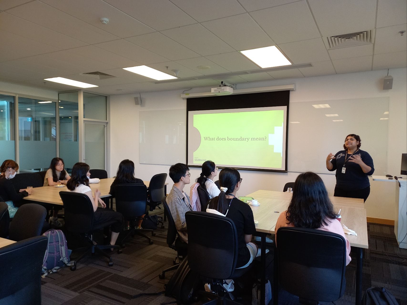 RMIT Vietnam orientation training in a classroom